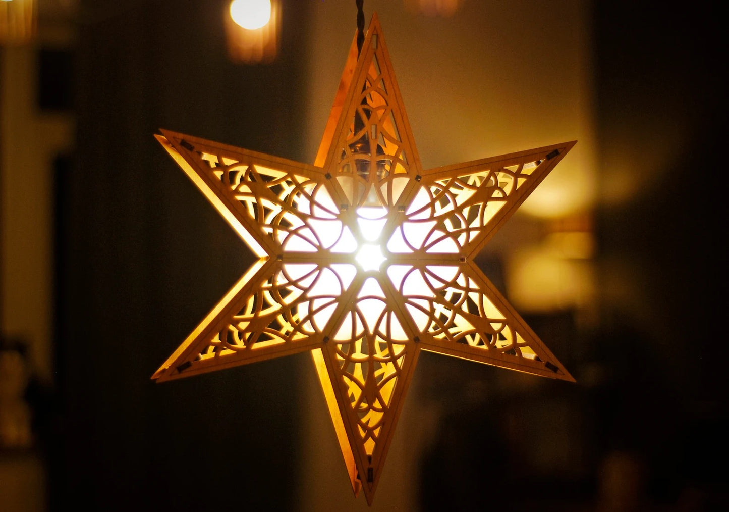 Wooden window star light