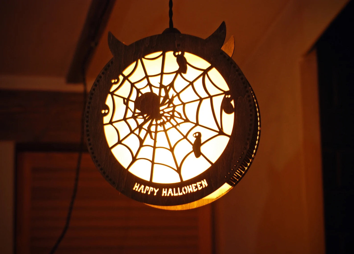 Spooky spider Halloween decorations lantern for indoor, outdoor, wall, and window Halloween decor.